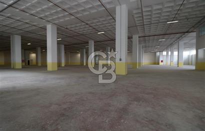 Esenyurt Akçaburgaz'da 4.768 M² Kiralık Fabrika