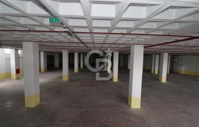 Esenyurt Akçaburgaz'da 4.768 M² Kiralık Fabrika