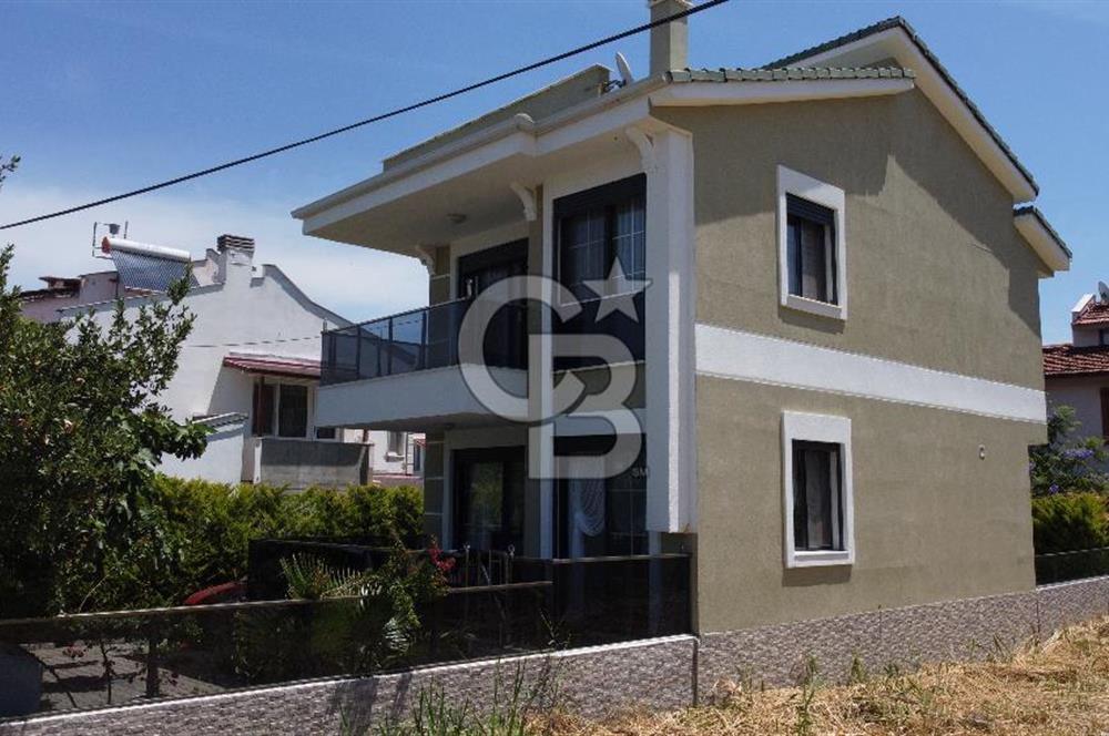 Urla'da Denize Yakın Müstakil Villa