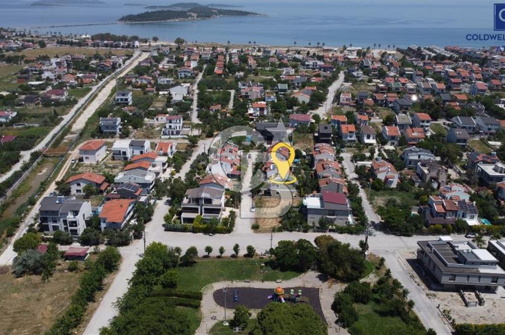 Urla'da Denize Yakın Müstakil Villa