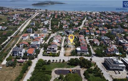 Urla'da Denize Yakın Müstakil Villa