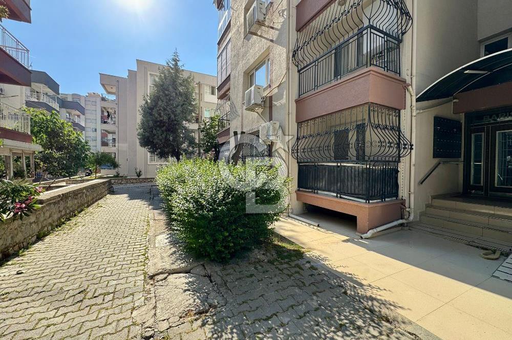 Bornova Evka-3 Borkop Sitesinde Doğalgazlı 3+1 Satılık Daire