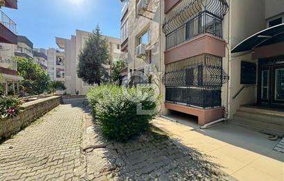 Bornova Evka-3 Borkop Sitesinde Doğalgazlı 3+1 Satılık Daire