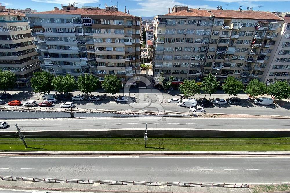 Sivas caddesi üzeri satılık daire 3+1