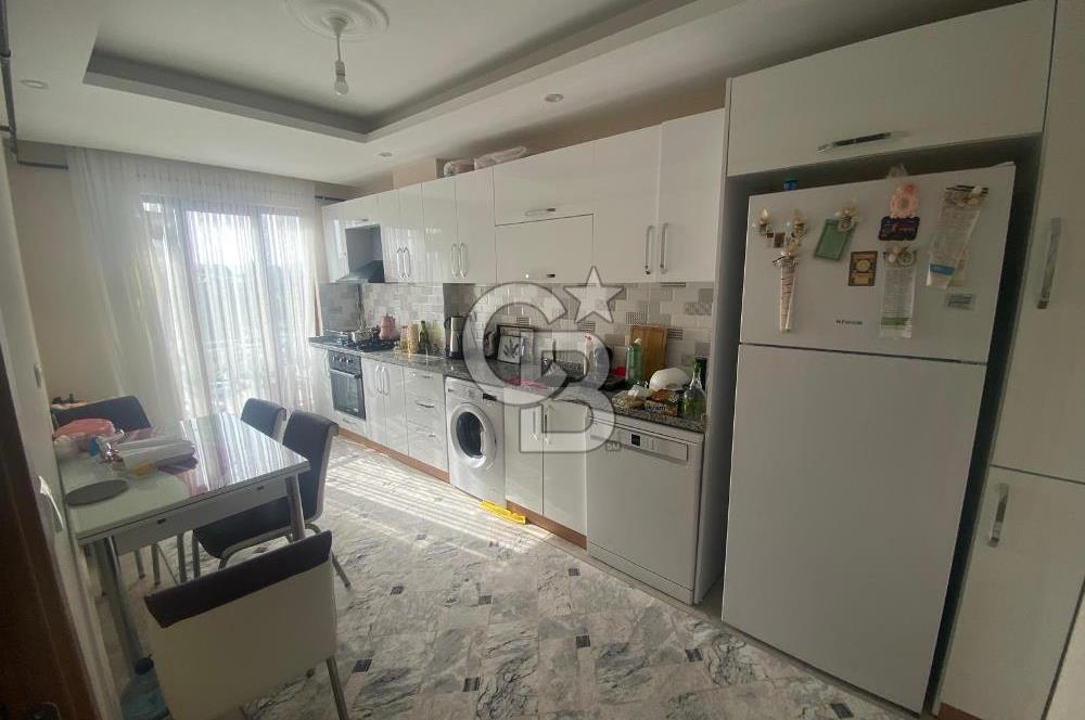 KARTEPE İSTASYON MAHALLESİ'NDE SATILIK 3+1 ÇATI DUBLEKS DAİRE