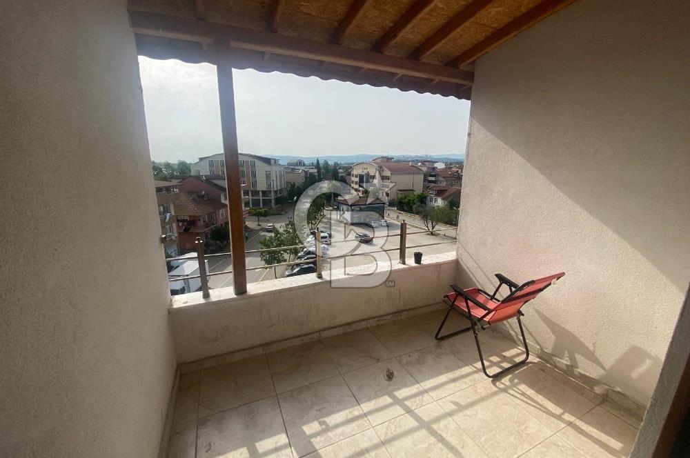 KARTEPE İSTASYON MAHALLESİ'NDE SATILIK 3+1 ÇATI DUBLEKS DAİRE