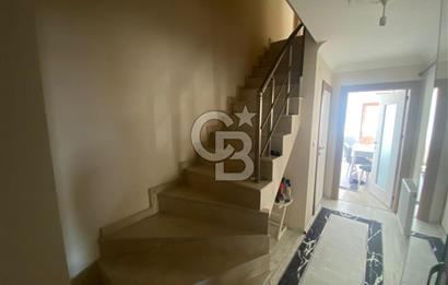 KARTEPE İSTASYON MAHALLESİ'NDE SATILIK 3+1 ÇATI DUBLEKS DAİRE