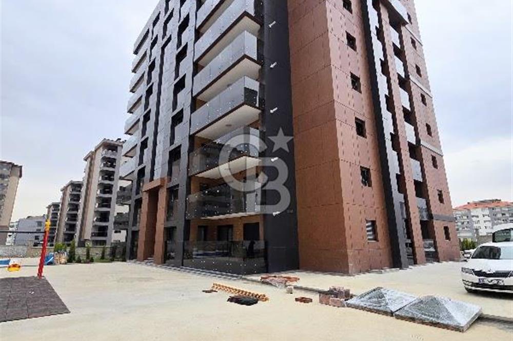 Şemikler Rising Residence Sitesi'nde 170 M² Satılık 3+1 Daireler