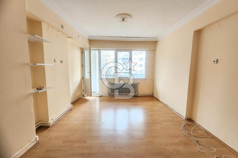 Çınar Merkezde Çift Balkonlu 150 M² Asansörlü 3+1 Kiralık Daire 