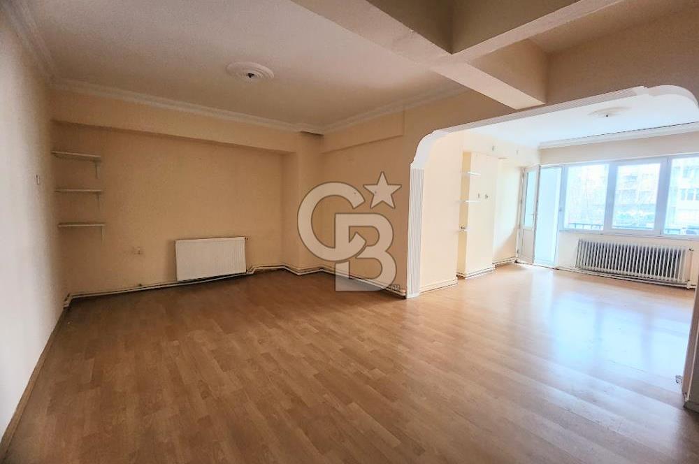 Çınar Merkezde Çift Balkonlu 150 M² Asansörlü 3+1 Kiralık Daire 