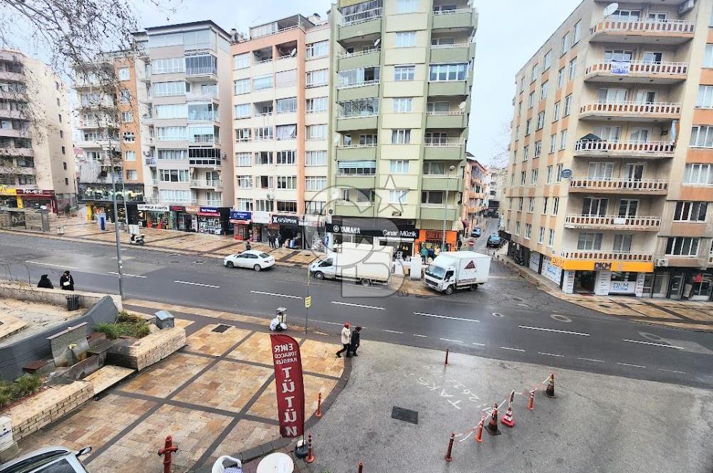 Çınar Merkezde Çift Balkonlu 150 M² Asansörlü 3+1 Kiralık Daire 