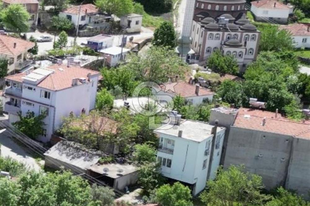 Bergama Kozak Kıranlı’da 633m2 köyiçi arsa