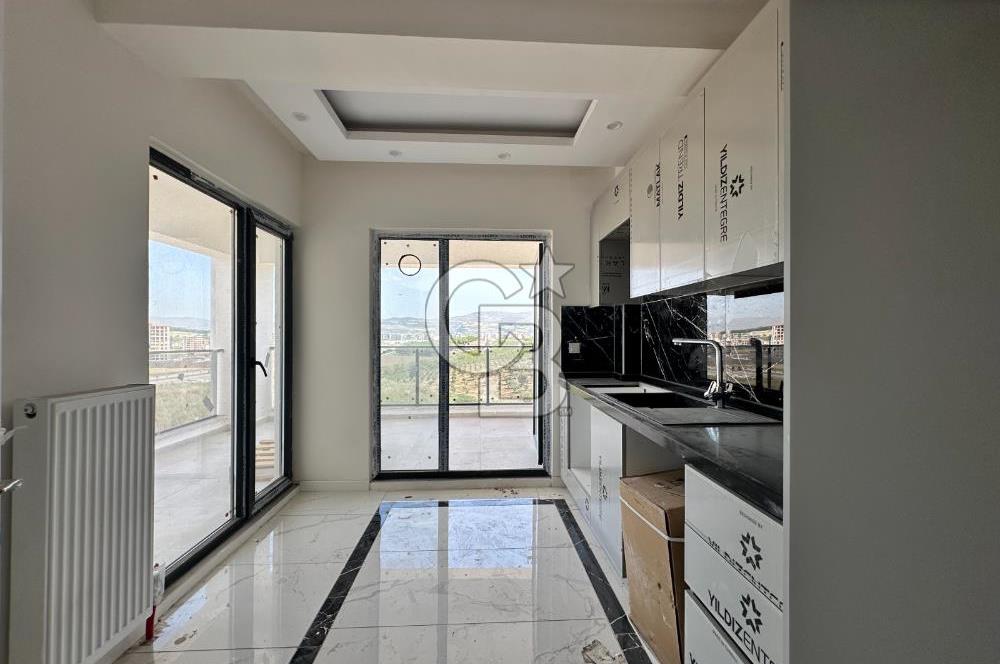 ÇANAKKALE ESENLER'DE HAVUZLU SİTE İÇİ SATILIK 3+1 DAİRE