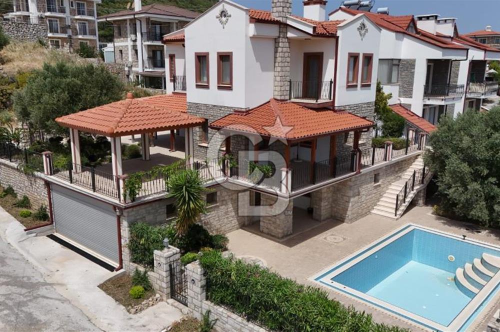 TRIPLEX WITH PANOROMIC SEA VIEW IN DATÇA