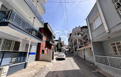 BUCA İNÖNÜ MAHALLESİ 4+1 GENİŞ TERASLI TRİPLEKS BİNA