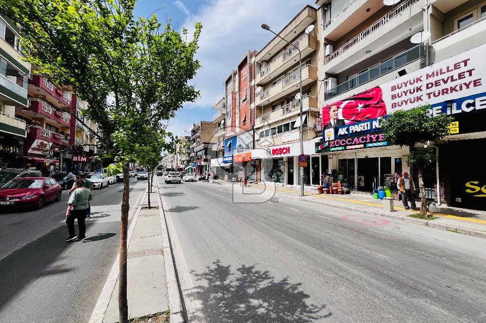 İzmir Narlıdere Mithat paşa Cad. Satılık 160m2 Dükkan