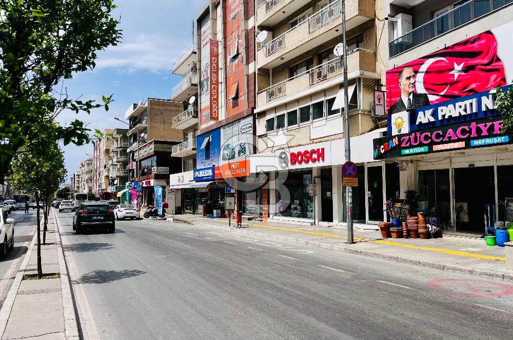 İzmir Narlıdere Mithat paşa Cad. Satılık 160m2 Dükkan