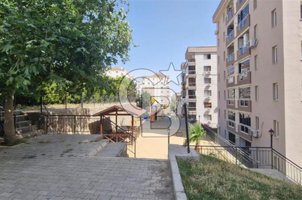 ESENTEPE HAVUZLU SİTEDE SATILIK 3+1 DAİRE