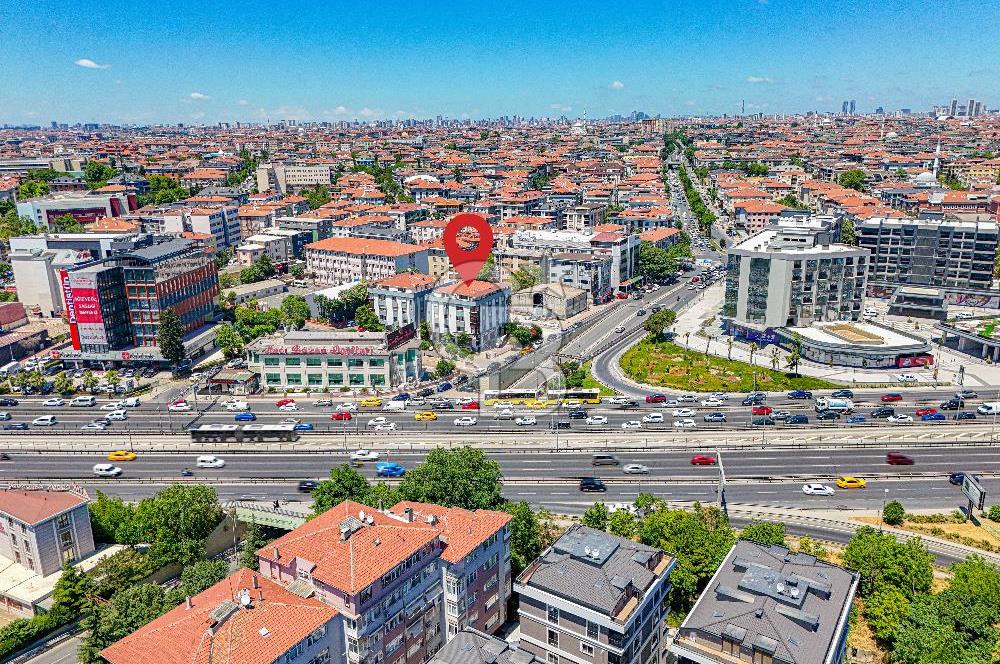 Bakırköy İncirli E-5'te Satılık Dükkan