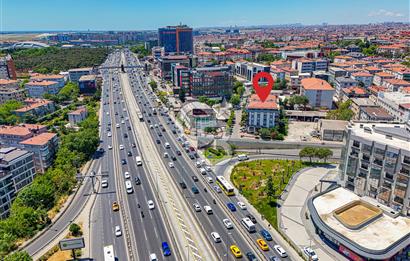 Bakırköy İncirli E-5'te Satılık Dükkan