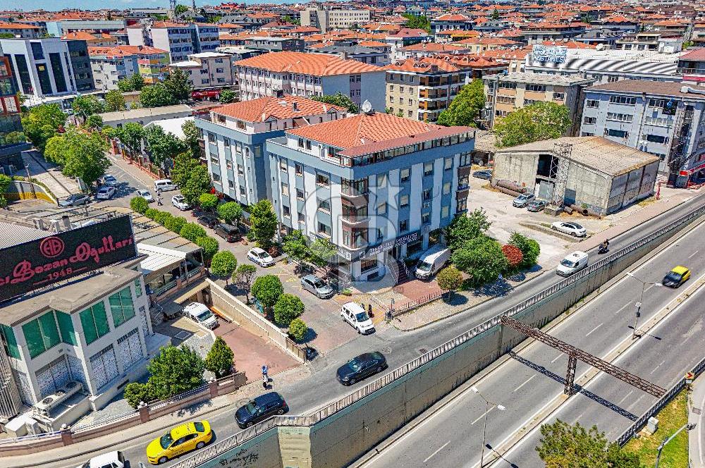 Bakırköy İncirli E-5'te Satılık Dükkan