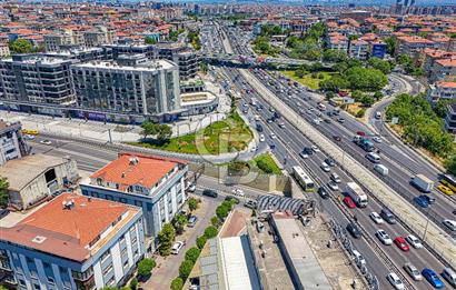 Bakırköy İncirli E-5'te Satılık Dükkan