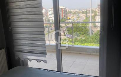 BORNOVA SMYRNA MEYDANI'NDA SATILIK 3+1 DAİREtr