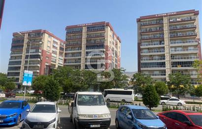 BORNOVA SMYRNA MEYDANI'NDA SATILIK 3+1 DAİREtr