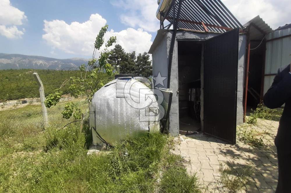 Cankurtaran'da Satılık Bahçeli Prefabrik Ev