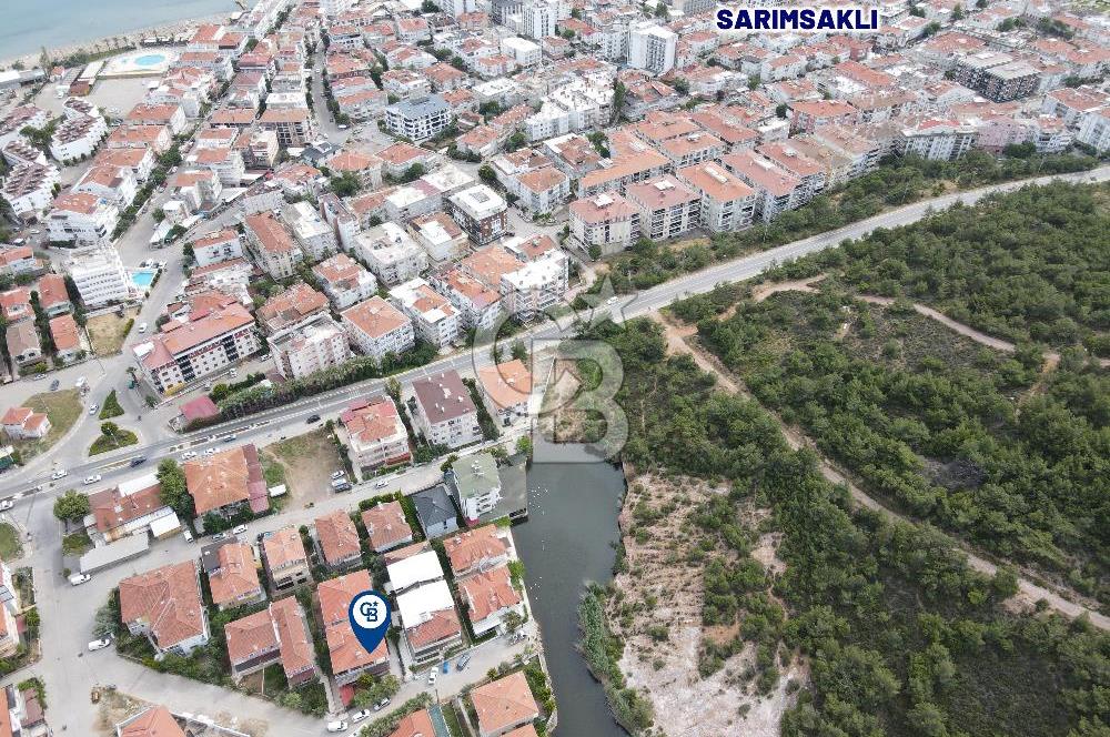 BALIKESİR SARIMSAKLI'DA MÜKEMMEL KONUMLU SATILIK VİLLA