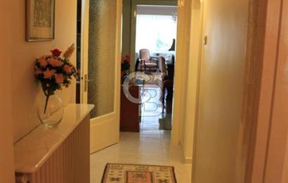 Cihangir Sıraselviler Cad. Üzerinde  195 m2 3+1 Satılık Daire