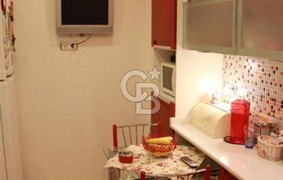 Cihangir Sıraselviler Cad. Üzerinde  195 m2 3+1 Satılık Daire