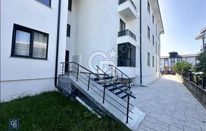 SERDİVAN'DA KAPALI OTOPARKLI !! 145 m2 ARA KAT 3+1 ''0'' DAİRE 