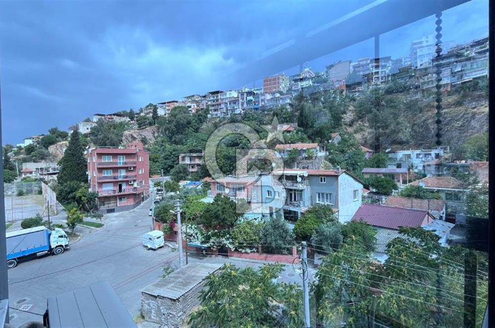 BAYRAKLI'DA 2+1 92 M2 SATILIK DAİRE