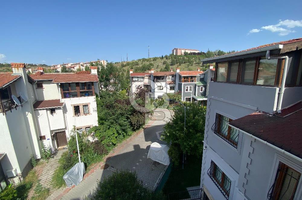 Çankaya Koru Mah. Seçkin Emek Sitesinde 230 m2 Satılık Villa