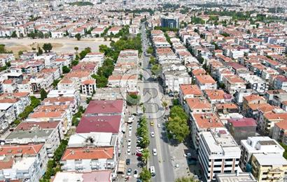 Buca Menderes Caddesi Üzeri Devren Kiralık Dükkan