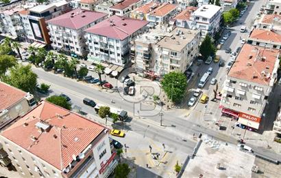 Buca Menderes Caddesi Üzeri Devren Kiralık Dükkan