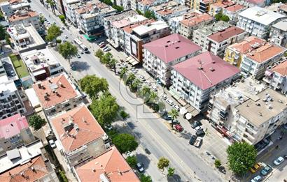 Buca Menderes Caddesi Üzeri Devren Kiralık Dükkan