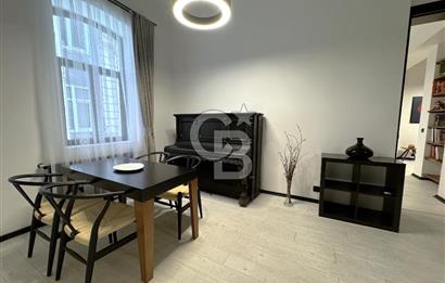 140 m2 Seasonal Rental Luxury Apartment in Şişhane (Including Bills, Office Use)