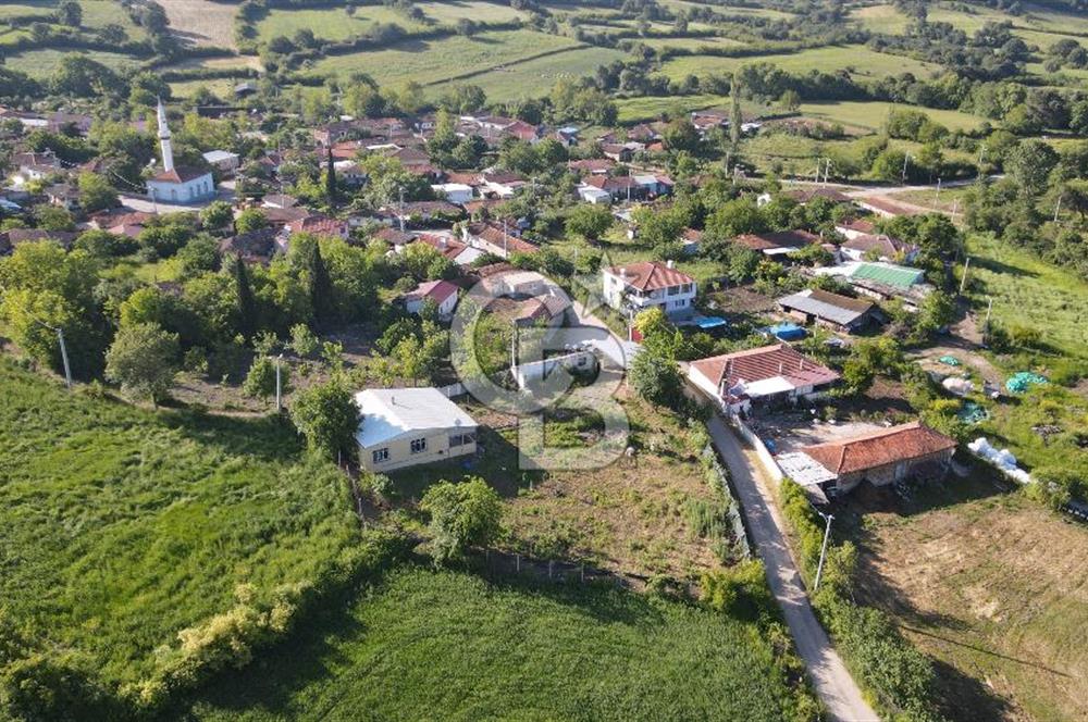 Çanakkale Biga Türkbakacak Satılık 1.500 M2 Arsa İçerisinde Ev