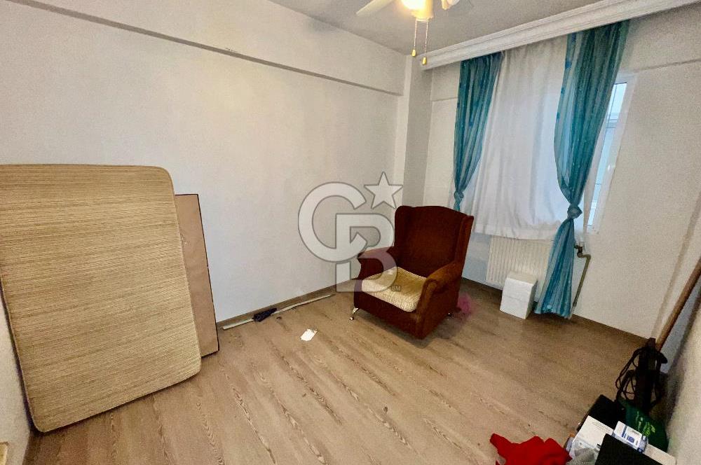 BUCA SEYFİ DEMİRSOY CADDESİ ÜZERİ SATILIK BAKIMLI 3+1