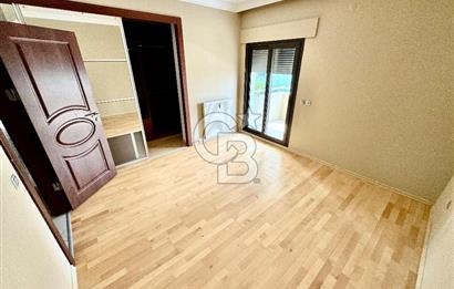 İzmir Mavişehir MAVİADA Sitesinde Kiralık 5+1 Bahçe Dubleksi