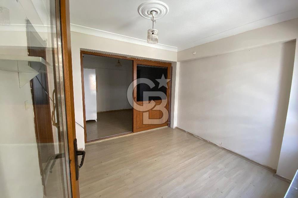 İZMiR KARŞIYAKA DEDEBAŞI MAH.KİRALIK 1+1 DAİRE