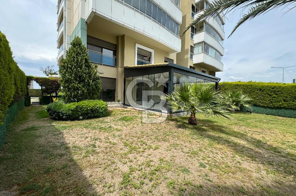 İzmir Mavişehir MAVİADA Sitesinde Kiralık 5+1 Bahçe Dubleksi