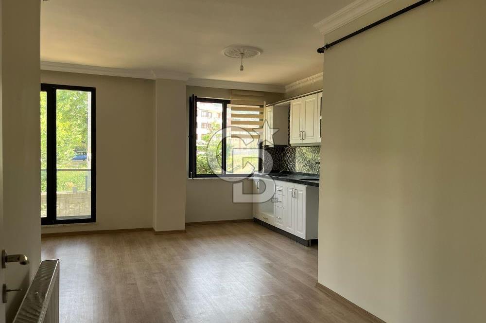 YALOVA ÇINARCIK YÜKSEK GİRİŞ DENİZE ÇOK YAKIN. SATILIK DAİRE 2+1