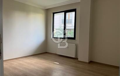 YALOVA ÇINARCIK YÜKSEK GİRİŞ DENİZE ÇOK YAKIN. SATILIK DAİRE 2+1