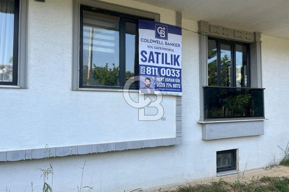 YALOVA ÇINARCIK YÜKSEK GİRİŞ DENİZE ÇOK YAKIN. SATILIK DAİRE 2+1