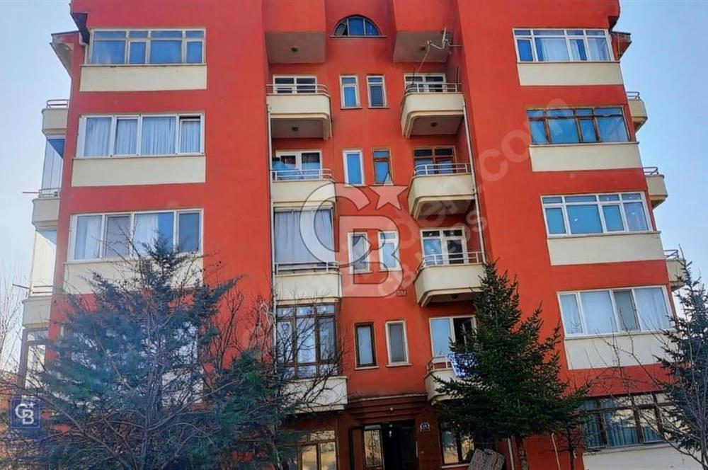 ESENBOĞA HAVALİMANINA 7 DAKİKA MESAFEDE ARA KAT SATILIK DAİRE