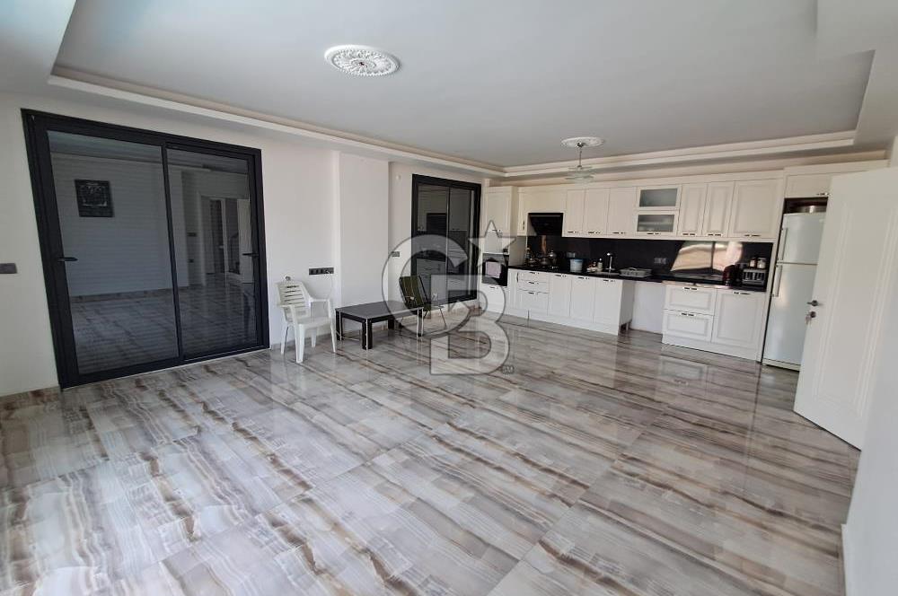 Akbük'te Prestijli 4+1 Villa -452m² Arsa Paylı-Yol Üstü-Havuzlu