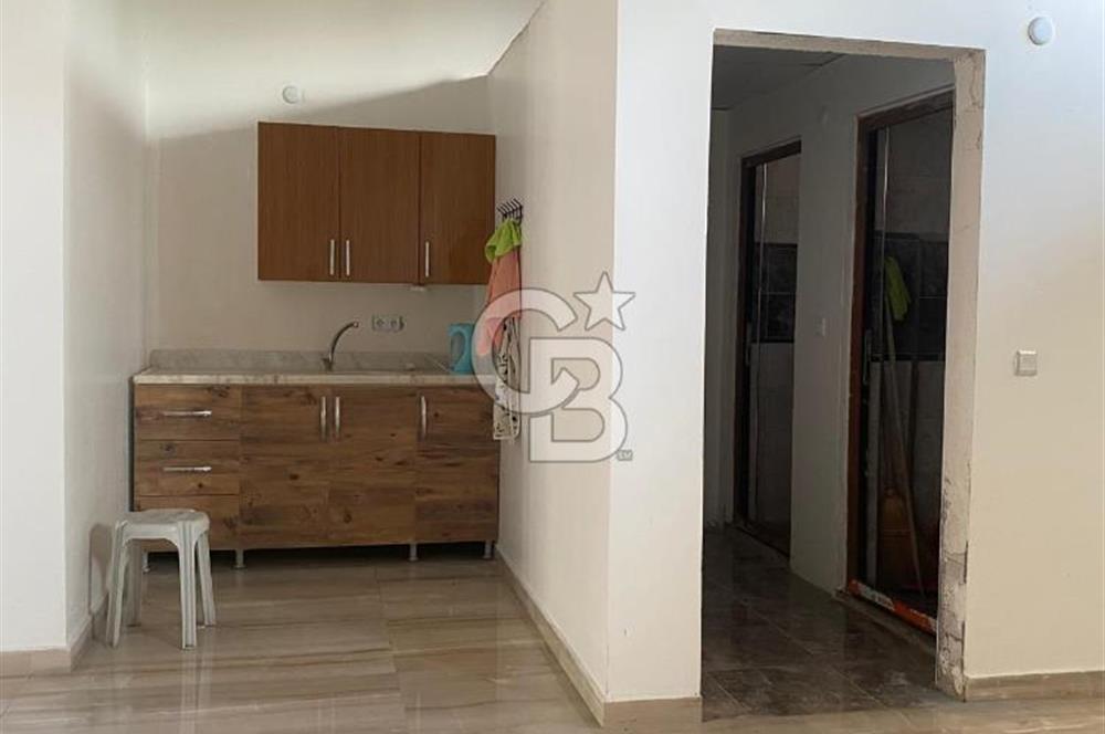 Kurumsala Özel Kapsamlı Kullanım Alanına Sahip 400+300m2 Kiralık Dükkan